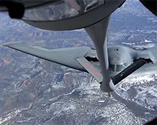 B-2 Spirit Stealth Bommenwerper heeft geil brandstofklepje