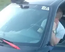 Bass veel te heftig voor voorruit auto