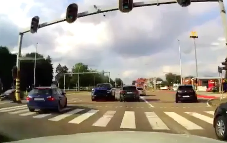 Beelden uit auto laten zien hoe hard Belgische spookrijder reed