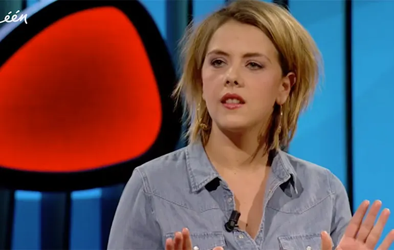 Belgische vrouw praat je dubbelzinnig naar een hoogtepunt!