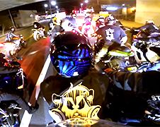 Bende motorrijders doen Real Life GTA V spel met politie