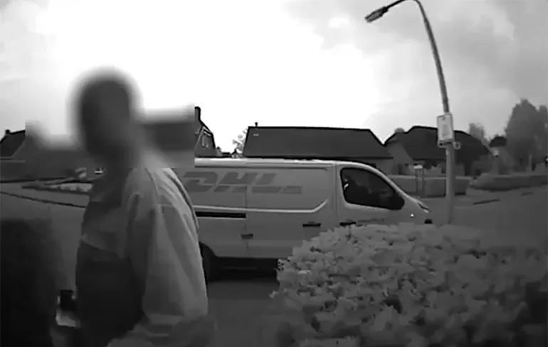 Bezorger heeft zo'n echte typische maandag...