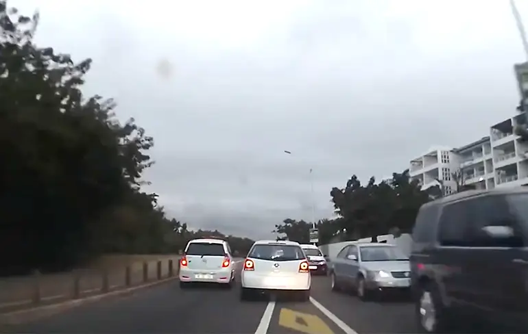 Bizarre achtervolging door de straten van Durban in Zuid-Afrika