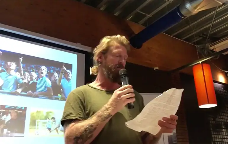 Björn van der Doelen heeft een boodschap voor voetbalouders