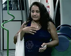 Braziliaanse televisie doet grap met zombies in een metro