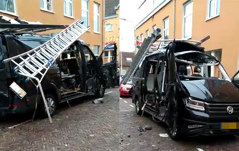 Busje ontploft in Scheveningen