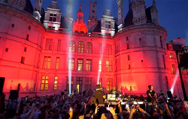 Carl Cox laat voetjes bewegen in tuin van Chateau de Chambord