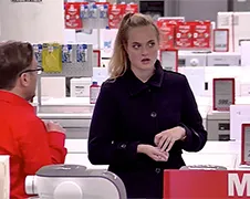 Chick doet toch even haar sexy haar los...