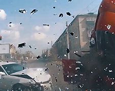 Compilatie: Just ordinary day of dashcam in Russia