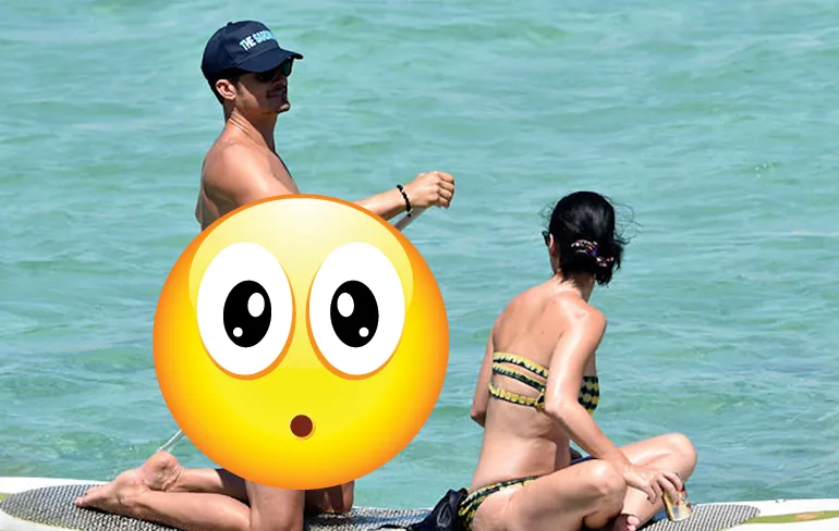 Dames, Orlando Bloom staat poedeltje naakt op het internet!