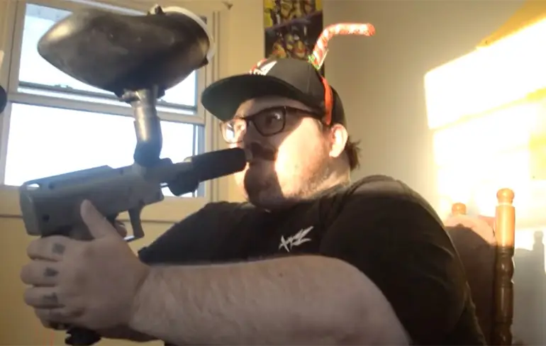 Darwin Award 2017 kandidaat schiet Paintball gun in gezicht af