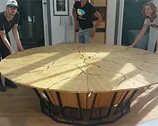 De perfecte tafel als je maar één kamer hebt!