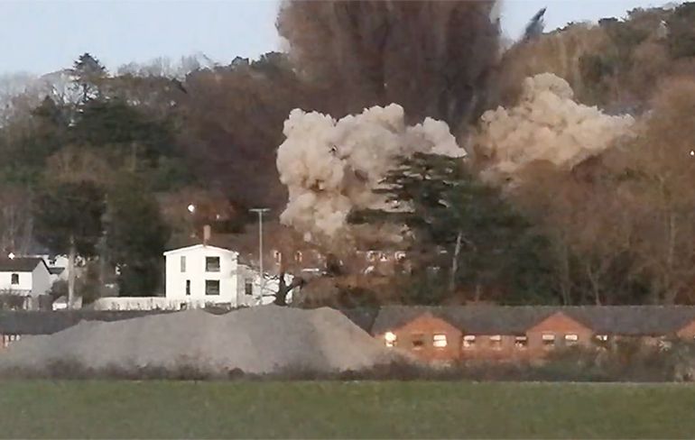 Detonatie van bom uit de Tweede Wereldoorlog in het Engelse Exeter