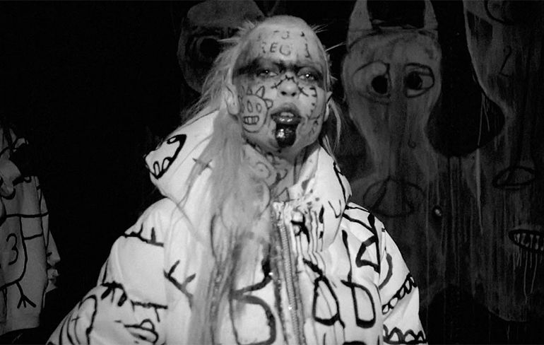 Die Antwoord maakt NSFW videoclip bij nummer Fat Faded Fuck Face
