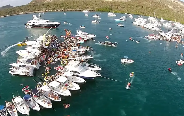 Drone beelden Fuikdag 2016 Curaçao