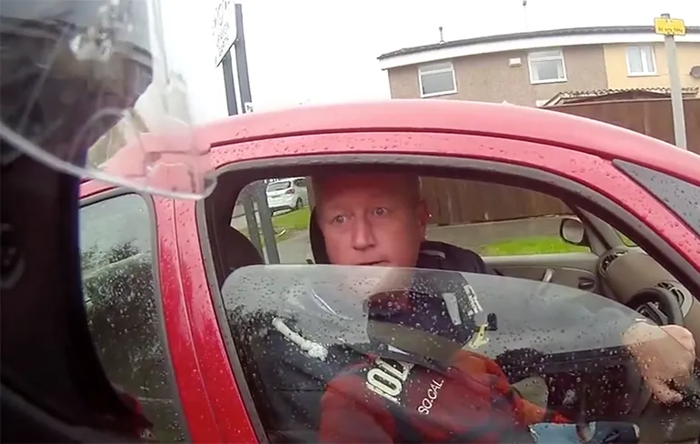 Echte Engelse Road Rage: Do you know who I Am? Ronnie Pickering!