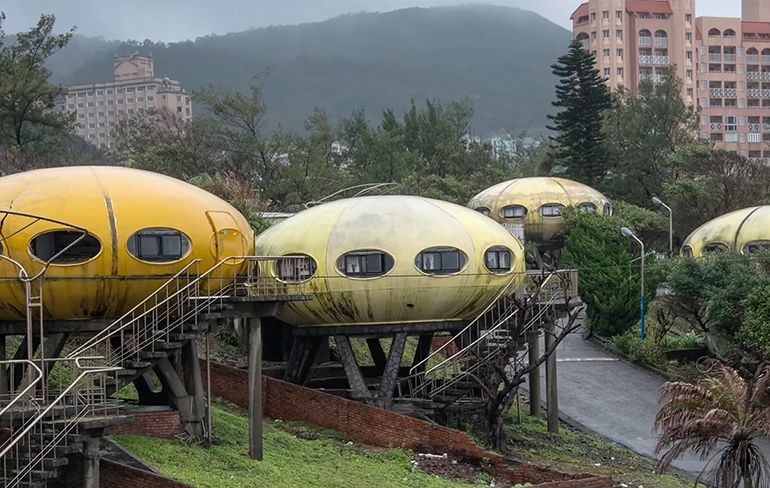 Een bezoek aan het verlaten UFO village in Taiwan