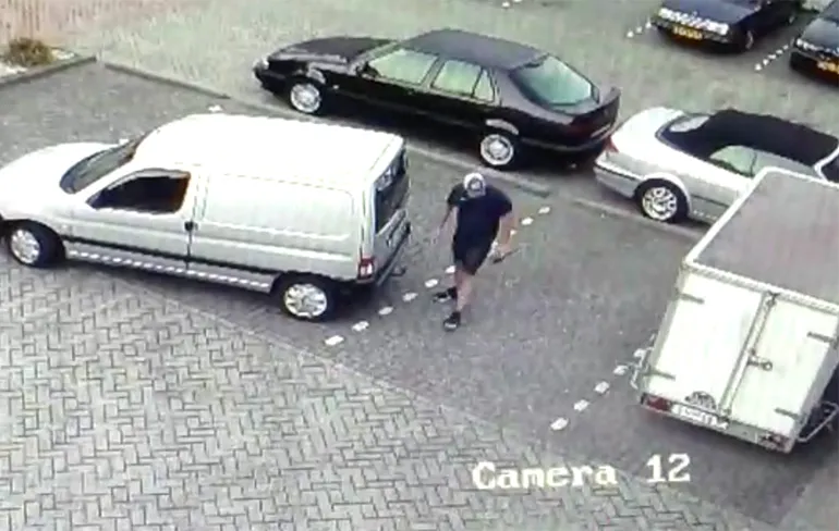 Eigenaar gestolen aanhanger in Arkel looft beloning uit voor gouden tip