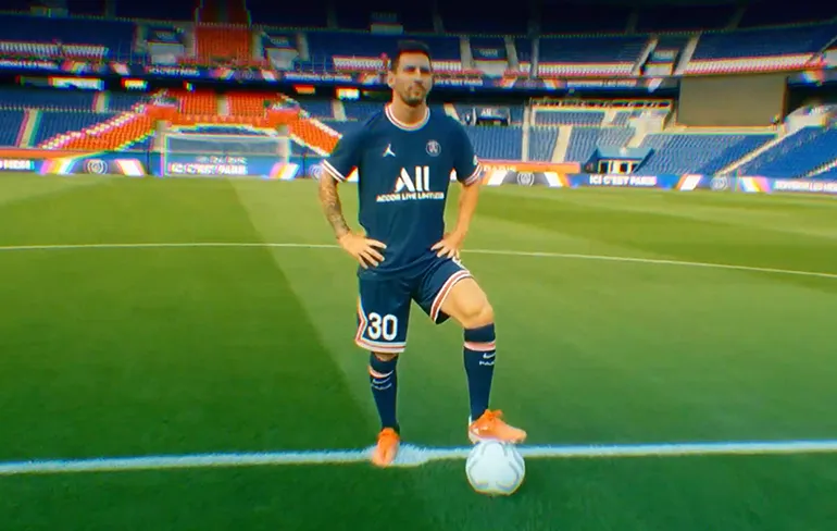 Er is een nieuwe diamand in Parijs en Lionel Messi is zijn naam