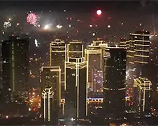 Even kijken naar het vuurwerk van Manila!