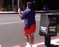 Even wat beweging voor het oversteken!