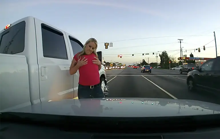 F350 ramt BMW, knettergekke Redneck tokkie geeft geen fuck!