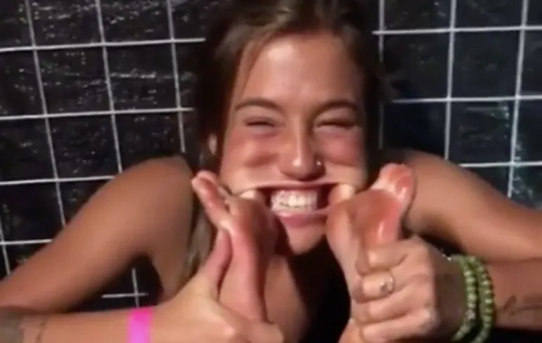 Voetfetish krijgt een nieuwe betekenis dankzij deze dame