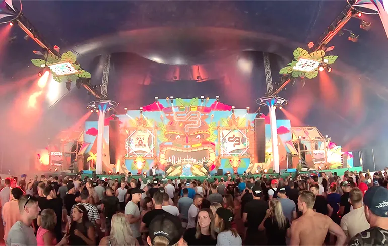 Franciska van de Jan Smit App was ook te horen op Decibel