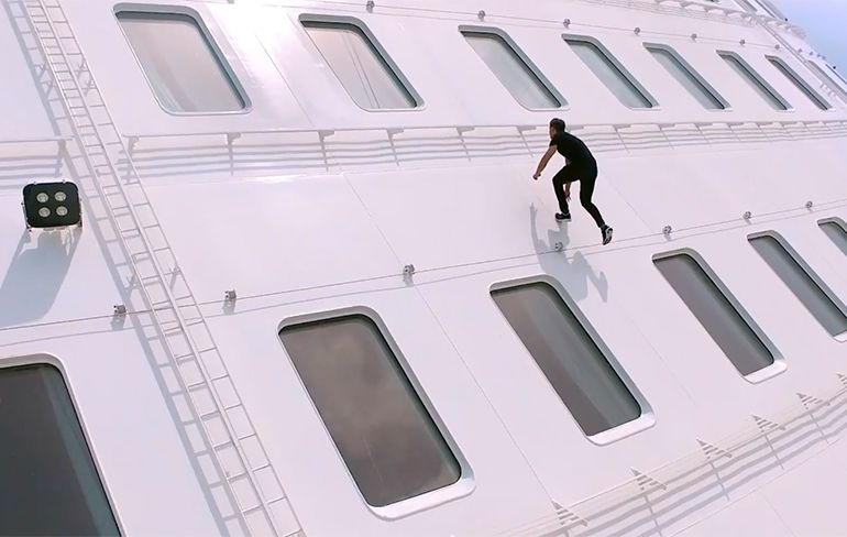 Freerunner loopt een rondje op cruiseschip Harmony of the Seas
