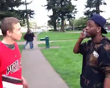 Gast kopt step tijdens vechtpartij