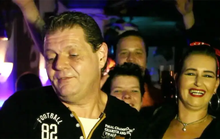 Gewoon Michel heeft remix Nergens Goed voor, maken of kraken?