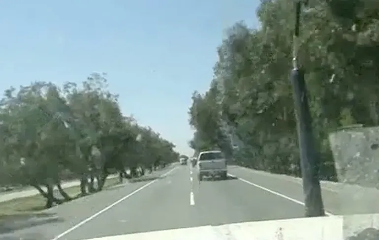 Gezellig stukje rijden in Afghanistan... IED doet BOOM!