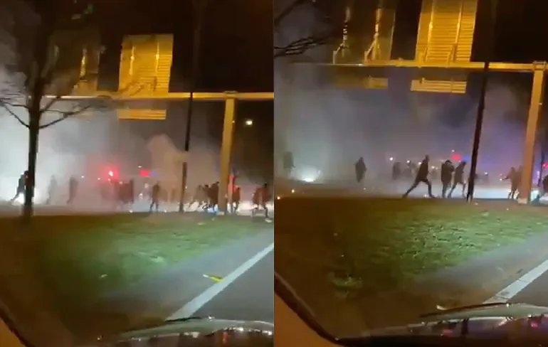 Gezelligheid tussen supporters van Heracles en FC Twente