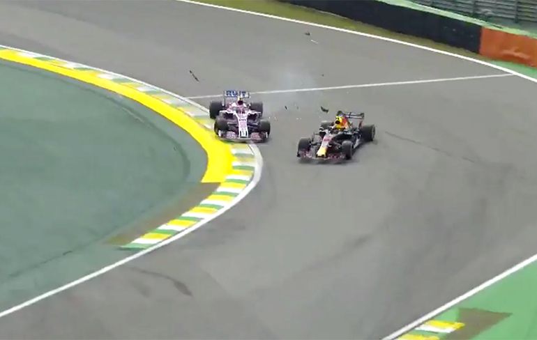 Gloeiende, Max Verstappen geen winnaar GP Brazilië na tikkie van Ocon