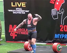 Hafþór Júlíus Björnsson aka The Mountain weer sterkste man van Europa