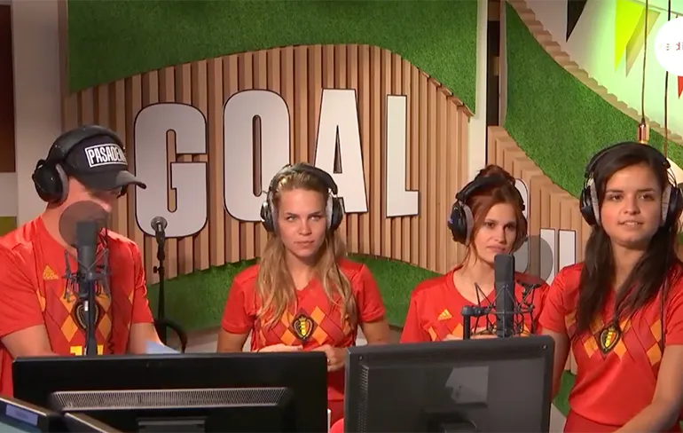 Hanne van K3: Zal ik jou is effe lekker in je bek schijten