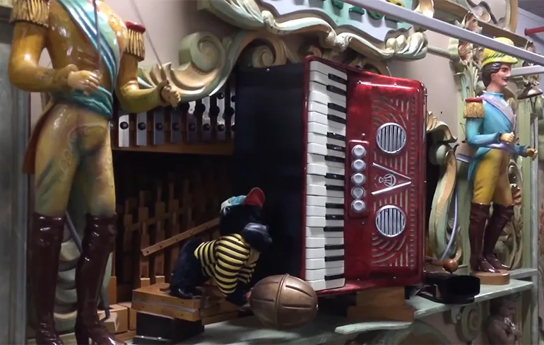 Have you ever been mellow van de Party Animals op een draaiorgel!