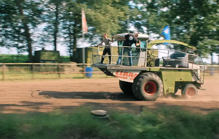 Heerst! Mastermilo bouwt food truck voor de Zwarte Cross...