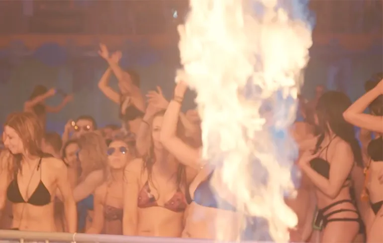 Het verhaal achter de gigantische hit Sandstorm van Darude