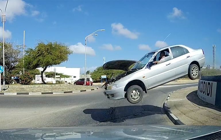 Iemand op Aruba probeerde een kortere weg