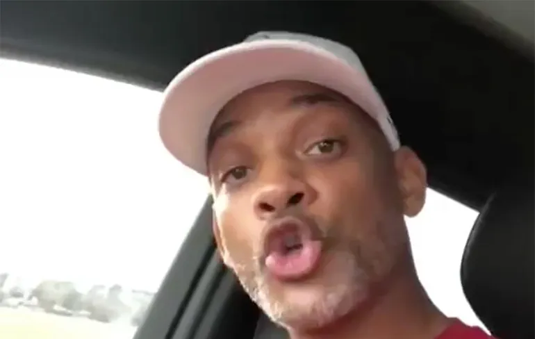 Iemand schreef dat Will Smith niet de tekst van La Bamba zou kennen...