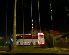 Iemand zaagt een boom om in Iran...