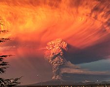 In beeld: Chileense vulkaan Calbuco uitgebarsten