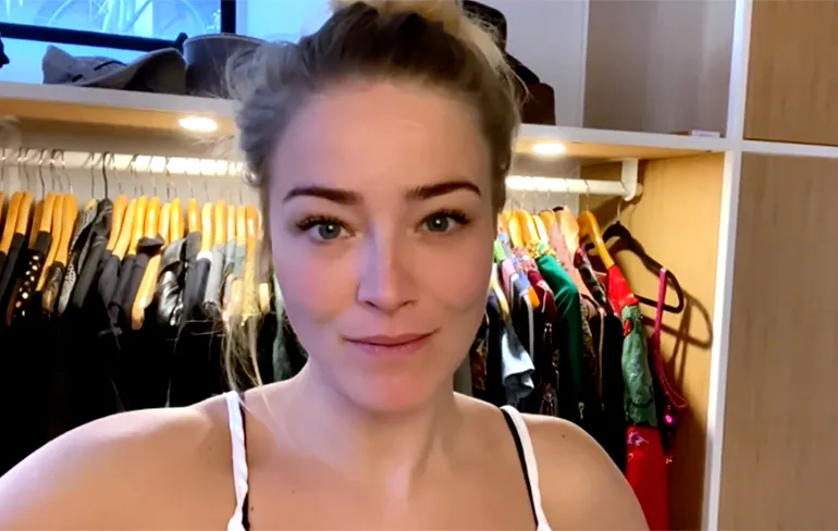 In de repeat of niet: Het coronalied "Zon"