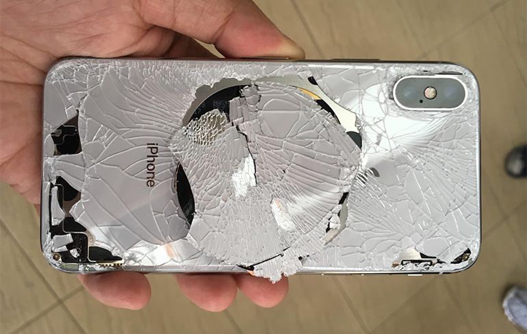 Is de peperdure iPhone X heel erg breekbaar?