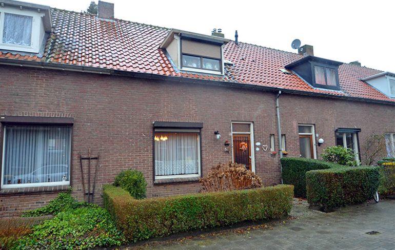 Is dit het griezeligste huis in Eindhoven wat te koop staat?