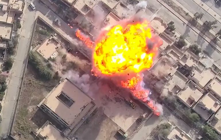 ISIS laat in nieuwe video drone beelden zien van autobommen