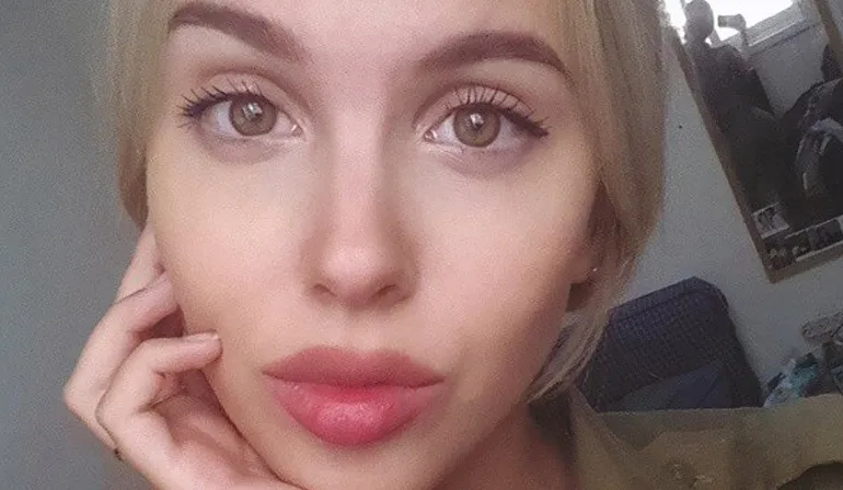 Israelisch model Maria Domark is een lekker soldaatje!