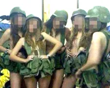 Israelische soldates op vingers getikt voor sexy foto's