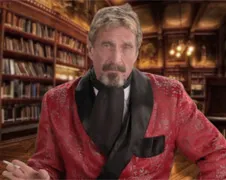 John McAfee geeft cursus McAfee Antivirus verwijderen